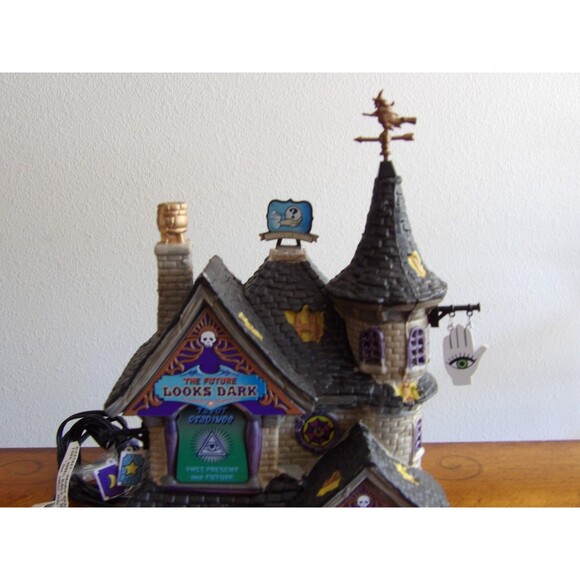 Lemax Spooky Town Halloween Village The Future Looks Dark 25857 Serena Tested - Picture 6 of 16